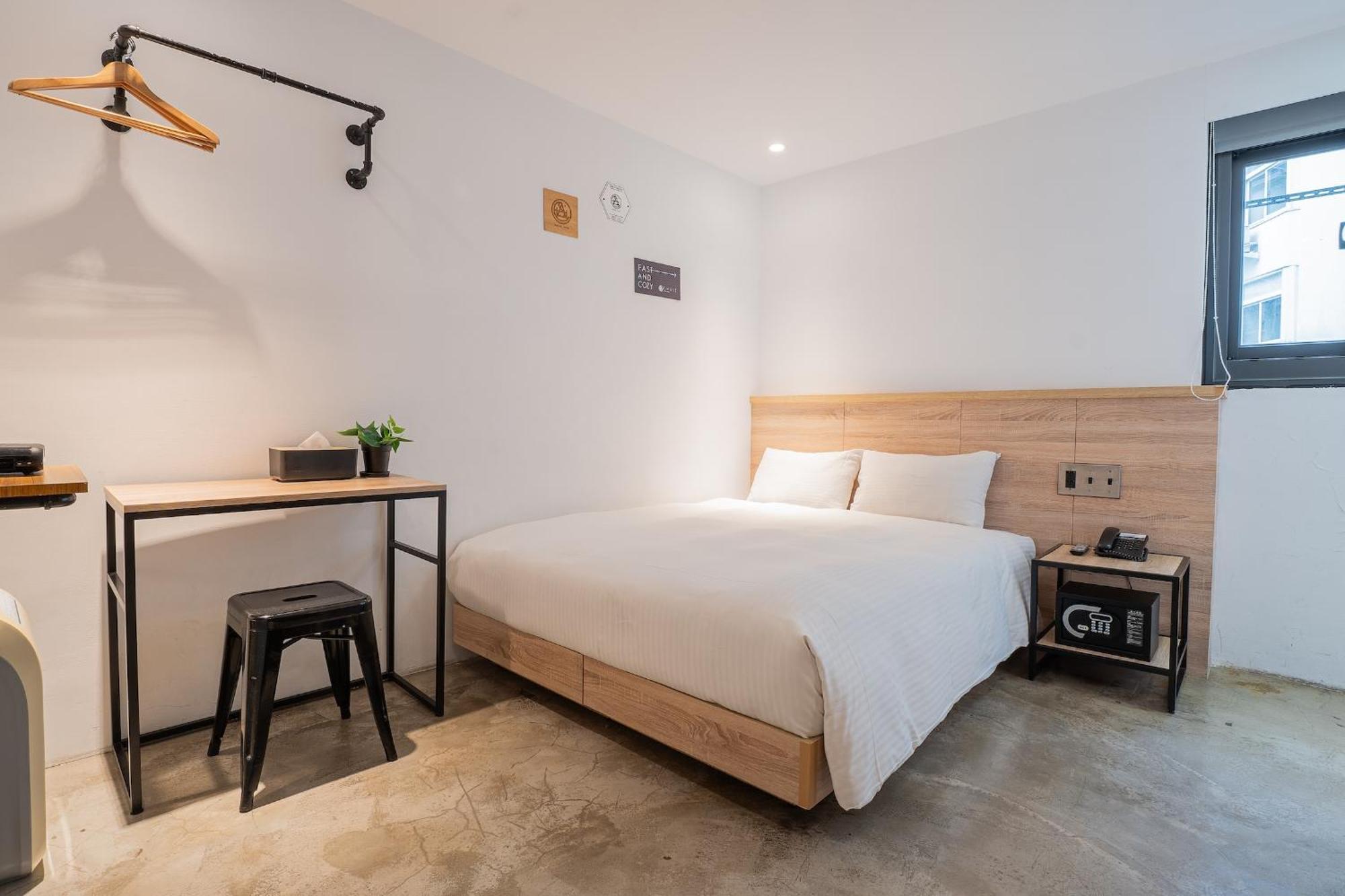 Chase Hotel Taichung Exterior foto