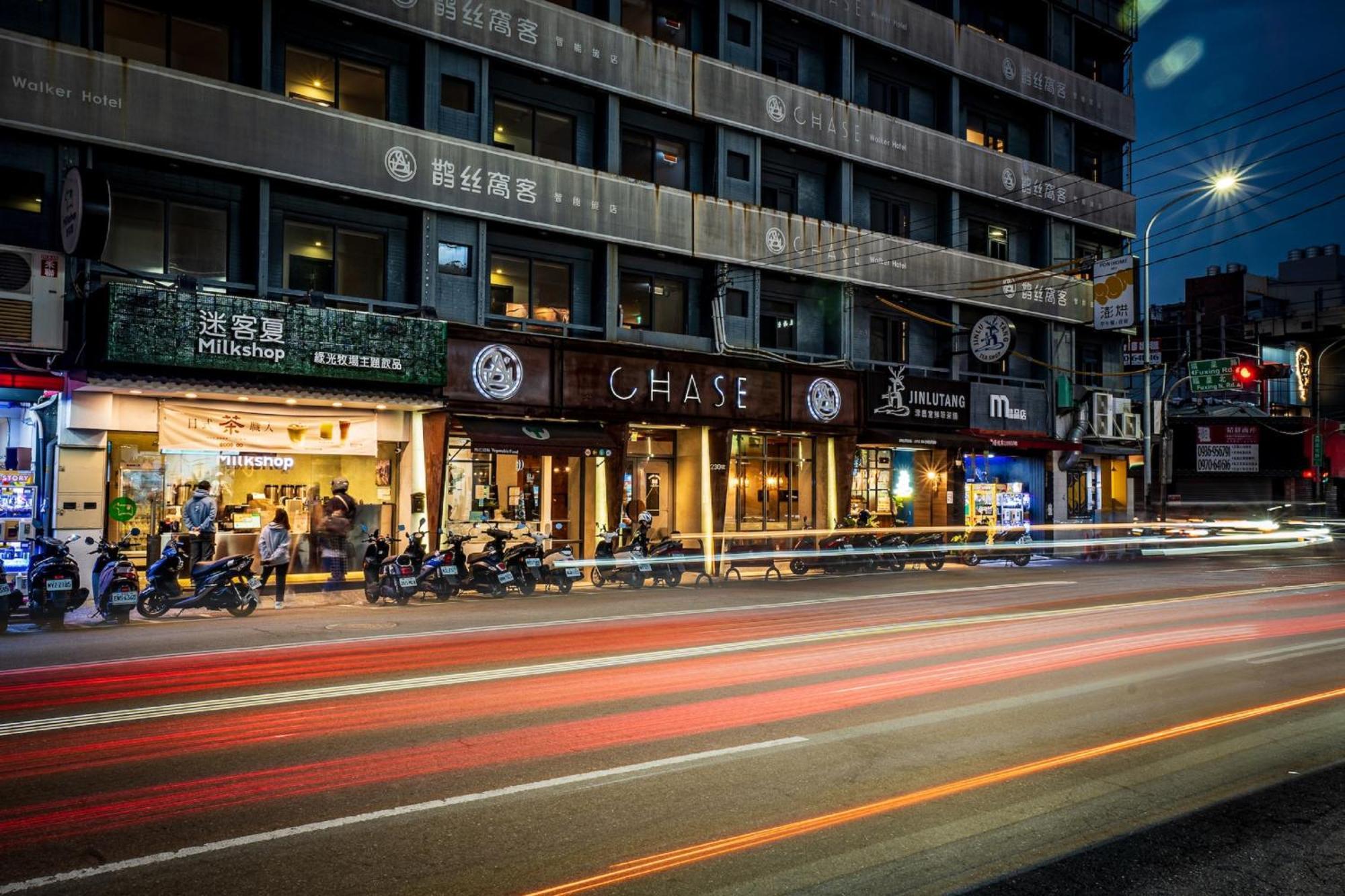 Chase Hotel Taichung Exterior foto