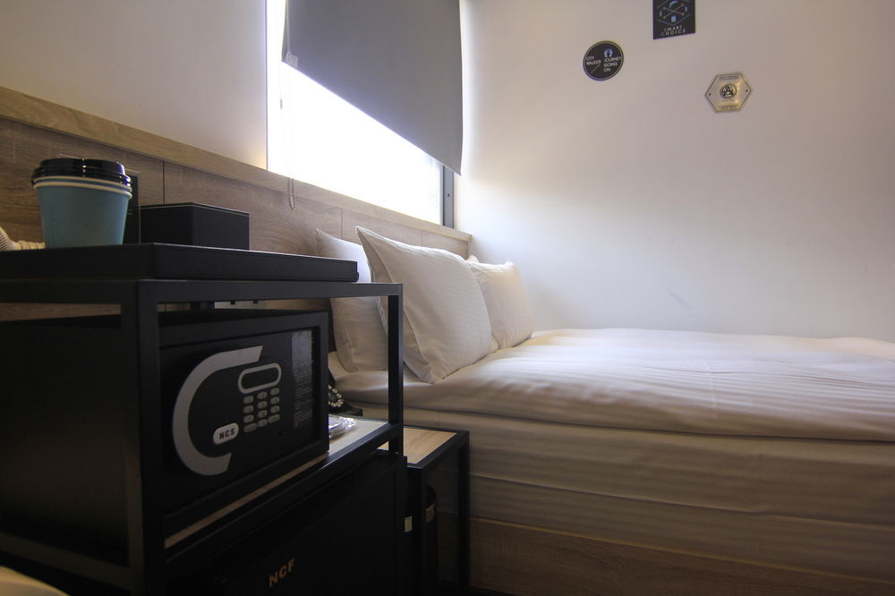 Chase Hotel Taichung Exterior foto